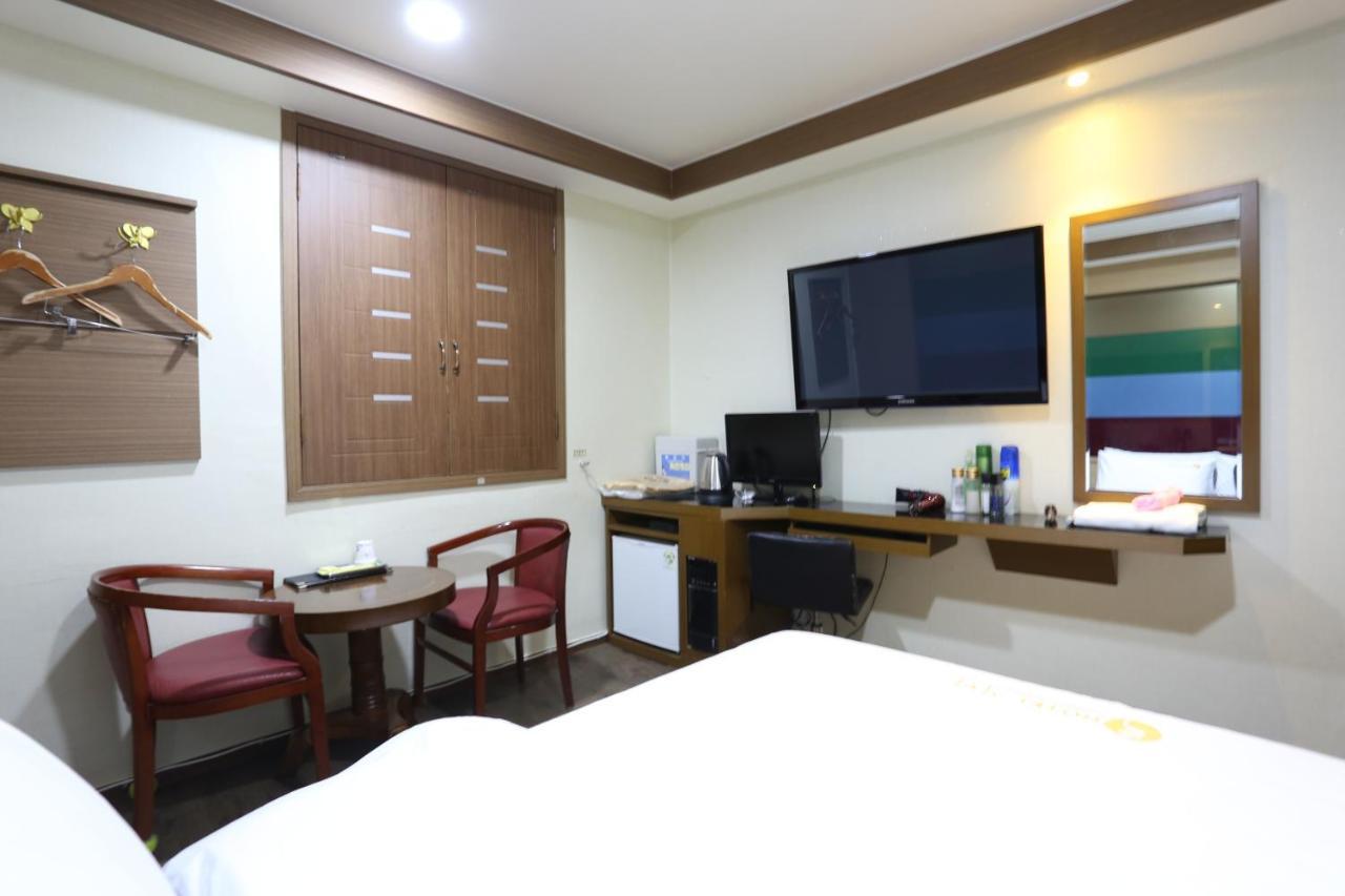 City Park Hotel Сеул Екстериор снимка