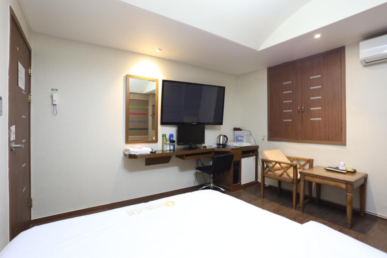 City Park Hotel Сеул Екстериор снимка