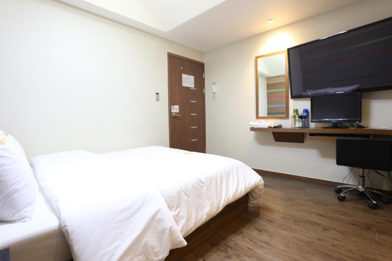 City Park Hotel Сеул Екстериор снимка
